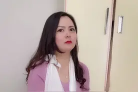 哥哥，你刷到这条视频了吗？我真的是从楼梯上摔下来的！#搞笑视频封面