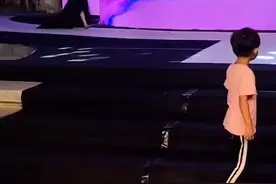 保留个原声，看看6岁的妙璇小宝贝是如何卡点儿带节奏的#模特 #少儿模特 #走秀 @DOU+小助手 @抖音短视频视频封面