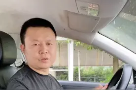 正在学车的朋友关注我，每天更新学车视频。￼#驾校学车#考驾照 #驾驶技巧视频封面
