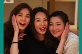 #田馥甄 #S.H.E  文艺歌姬的背后既然是这个样子？当田馥甄遇到hebe的样子 是你记忆里的hebe吗视频封面