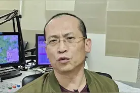 公务员在饮用水中投毒，心理阴暗！狠毒！ #乳山官方回应公务员投毒视频封面