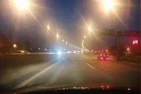光芒总会暗淡，星辰也终将陨落，但是在暗淡的光芒背后视频封面