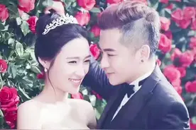 正式公布一下，我俩已结婚。@演员张迪