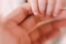广州一#夫妻超生被征收32万社会抚养费 卫健局：可分期视频封面