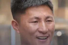 #悬崖村扶贫书记：看到那些爬#悬崖上学的孩子，内心特别心酸。#做个扶贫第一书记视频封面