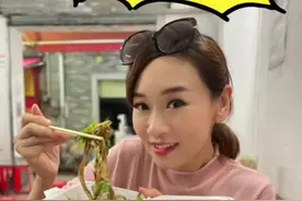 来吃西关地道小吃！  #杨思琦 #假期的快乐是美食给的  #广东dou知道#五一美食 #美食 #假期愉快 #抖音美食推荐官 #吃货 #vlog十亿流量扶持计划视频封面