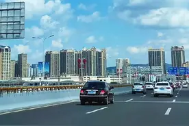上海老人三百万房产送水果摊主反转了？家属是否被冤枉？#我要上热门 #百姓关注 #抖音小助手 @DOU+小助手视频封面