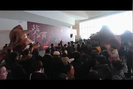 许江，2001-2020年担任中国美术学院院长，他是艺术家视频封面