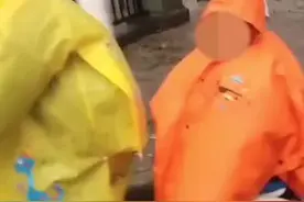 懂事的大班哥哥每天骑着三轮车带小班弟弟去幼儿园视频封面