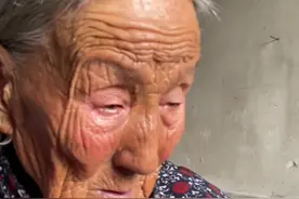奶奶哭了，哭的我好心疼啊，奶奶等疫情过去了我再来看您啊，一定要照顾好自己，好好吃饭！#奶奶#山东 #生活 #早日战胜疫情视频封面