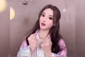 #张柏芝艾莎公主香港分莎 姐姐真的不考虑去拍迪士尼真人版吗？太像啦！#解锁我的3D形象视频封面