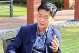 #出彩镇平人 郭正晓，香港大学全球理学院副院长，欧洲科学院院士。#如花似玉锦绣镇平视频封面