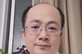 24岁女孩，下腹痛一天，手术才发现是卵巢囊肿感染形成脓！#南方健康 #卵巢囊肿视频封面