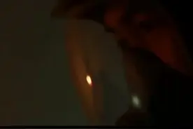 为救失恋小姐姐逃离火场，消防员竟然以身相许，太霸气了！视频封面