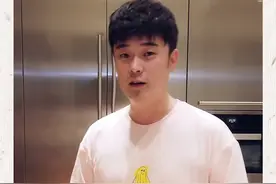 好吃到“没朋友”的小龙虾拌面来了，宵夜的最佳选择！视频封面