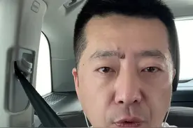 太感人！被拐25年的梅志强找到了，2岁从昆明被抱到莆田，今天一家团圆！#大v说 #杜后琪 #梅志强与亲生父母相认 #莆田 #dou来寻人视频封面