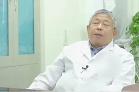 孩子咳嗽能喝止咳糖浆吗?止咳糖浆可以治疗咳嗽，但不是什么类型的咳嗽都适用！#咳嗽 #育儿 #医学科普 视频封面