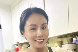 我做这个臊子太安逸了，面条、米粉、米粉都能配，姐妹们也试一下吧！ #海外生活 #在家做美食 #重庆彭水 #家乡美食 #美co韩国生活视频封面