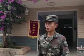 女兵班的男一号