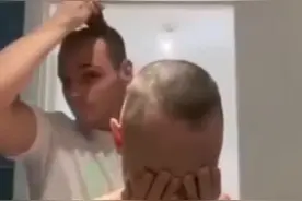 女生患病让男友帮她剃成光头，看到最后，这绝对是真爱了❤️视频封面