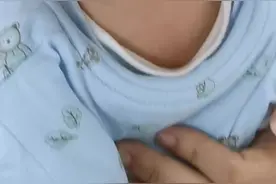 关于宝宝头型问题…正常发育过程…不过佝偻病前期也可以见到前额正中隆起#抖音小助手 #育儿