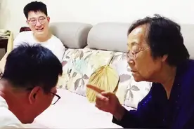 就是那么横，就是那么冤😂怼得哑口无言😂#阿尔茨海默病#尹家班#怼人#爆笑#豪横 @抖音短视频 @尹媛媛视频封面