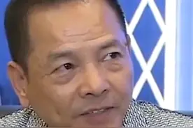 万万没想到，真正的大哥都看不下去了，#尹国驹#崩牙驹视频封面
