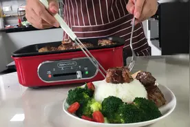 教你红酒牛骨排的制作方法。鲜嫩又滑口 #美食 #米糍日记视频封面