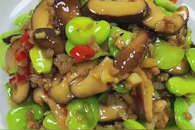 新鲜的#蚕豆，你是怎样做的来试试这个做法超下饭家人都喜欢吃#美食趣胃计划视频封面
