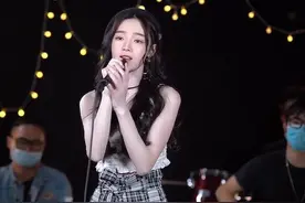 后来遇见他，陪我过春秋和冬夏…#后来遇见他视频封面