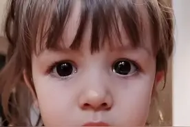 姐姐开学第一天，妹妹哭成泪人#金牌育言家 #人类幼崽到底有多可爱 #感动瞬间 #人类幼崽成长计划 #开学 #暖心 @抖音短视频 视频封面