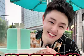 蒂凡尼Tiffany的蓝盒蛋糕下午茶，到底怎么样？#跟着抖音去探店#我要上热门 视频封面