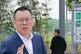 救助二级保护动物白鹇，白鹇号称“林中仙子”，自古就是富贵和吉祥的象征，是清朝五品官服图案，还是哈尼族的图腾。期你回家的那一天。#爱护大自然保护野生动物 #动物 #保护鸟类 #万物皆有灵性视频封面