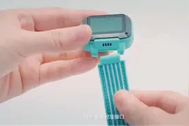 小天才电话手表，表带拆卸按装操作步骤#视频封面