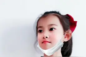 最近这公司女生都带着口罩#口罩下的微笑最女神视频封面
