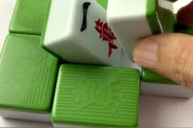 超简单的“永动机”，就几个麻将就可以组成#创意 #趣玩视频封面