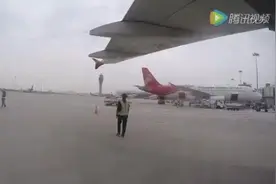 记录(深圳)美女民航飞行员一天的工作，原来开飞机这么复杂。