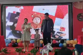 姐姐唐菓菓在弟弟唐豆豆百天宴上的致辞😜视频封面