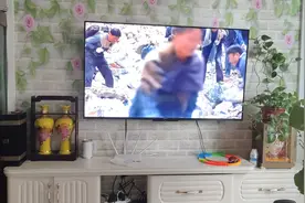 #在家看电视？ ，窝在家 ，百看不厌 ，好剧分享 ，团结就是力量视频封面