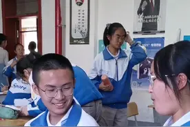 愿你们的同桌友谊长存！拍摄于中考前！#同桌#初中#毕业视频封面