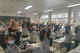 嚯嚯嚯嚯嚯嚯霍元甲#可爱的学生 #记录校园时光 #记录校园生活视频封面