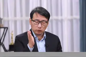 不要轻易为了家庭放弃事业，永远保持独立才不会被淘汰 #家庭  #婚姻  @DOU+小助手视频封面