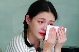 大S宣布离婚后首谈儿女动向：目前孩子先跟我住@抖音短视频视频封面