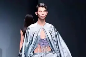 #陆仙人  昔日农村小伙，如今时尚圈的座上宾，这证明了梦想、热爱有多重要。只有努力才能成功，别说什么老天给饭吃。视频封面