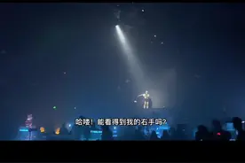 努力的人正在发光！@李狗 嘿嘿黑！ #mc #mc麦词 #dj #凤庆菲林酒吧 #现场 #开场白视频封面