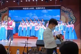 吉林省第二实验南湖校区九年一班，我个人觉得这歌很有难度视频封面