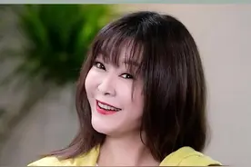 #高级感穿搭 #穿搭技巧 开衫这么穿，咱们的回头率提升可不止100倍哦！#换季换新装 视频封面