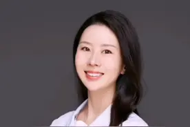 指甲周围长倒刺需要注意什么#皮肤 #健康 #拔倒刺 @南方健康视频封面