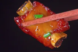 菠萝糖醋排骨的详细做法，酸甜可口，好吃到停不下来！#糖醋排骨 #家常菜  #抖音美食创作人 #抖音美食 视频封面
