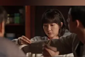 四美 #宋祖儿 新潮的旅行结婚 还有明信片祝福哟～ #乔家的儿女 视频封面